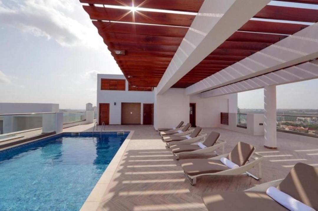 The Gallery Luxury Suites Cpg East Legon Exteriör bild